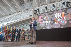 inaugu feria tricontinental 2