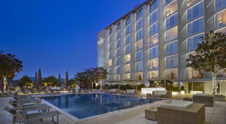 Investigadores de la ULPGC participan en el diseño de una instalación de colectores solares térmicos de concentración para un complejo hotelero