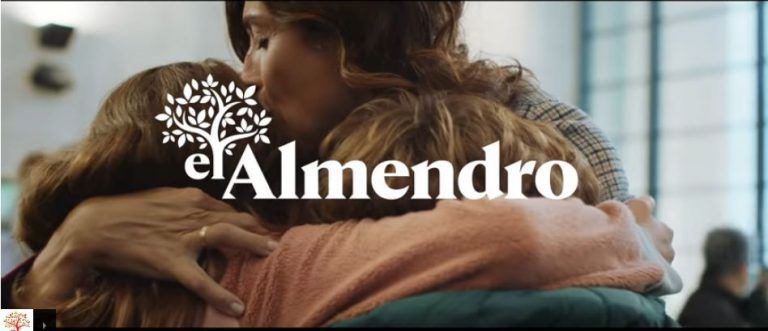 'Vuelve a casa por Navidad': así es la versión renovada del emotivo anuncio de 'El Almendro'