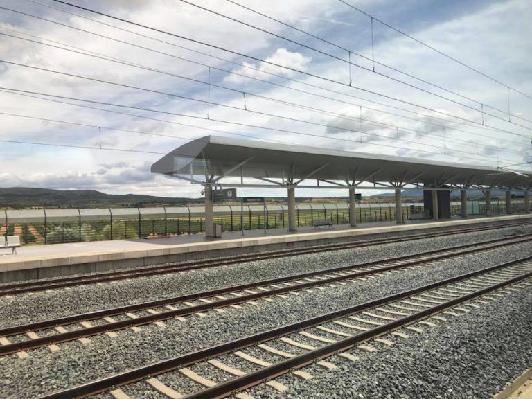 Se investiga el origen de la mano amputada encontrada en las vías del tren en Valencia