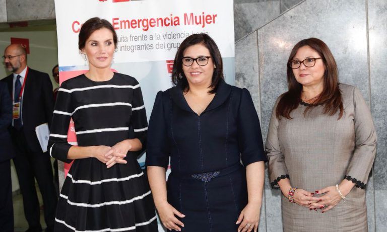 ¿Cuánto cuesta el Carolina Herrera que lució la reina Letizia en Perú?