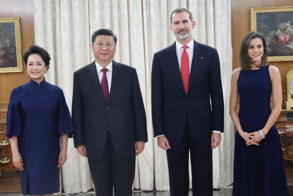 Jamón, chorizo o salchichón: los productos más beneficiados de la visita del presidente chino a España 1 reyes Chino