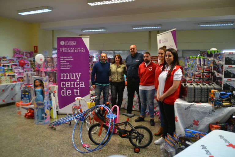 LA LAGUNA: La Laguna organiza este sábado el Mercadillo Solidario