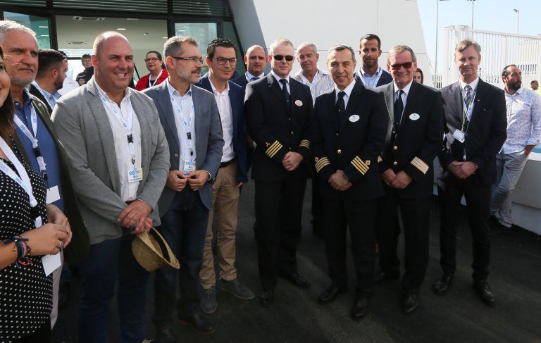 GRAN TARAJAL: El puerto de Gran Tarajal entra en el mercado de cruceros