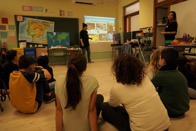 TENERIFE: El Cabildo sensibiliza a niños y jóvenes  sobre la realidad de las personas migrantes