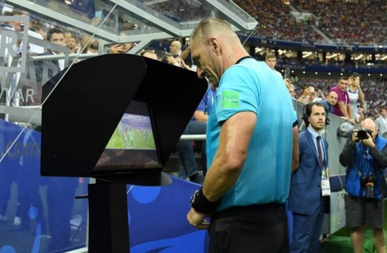 VAR, micromachismo... Estos son los candidatos para ser la palabra del año en España