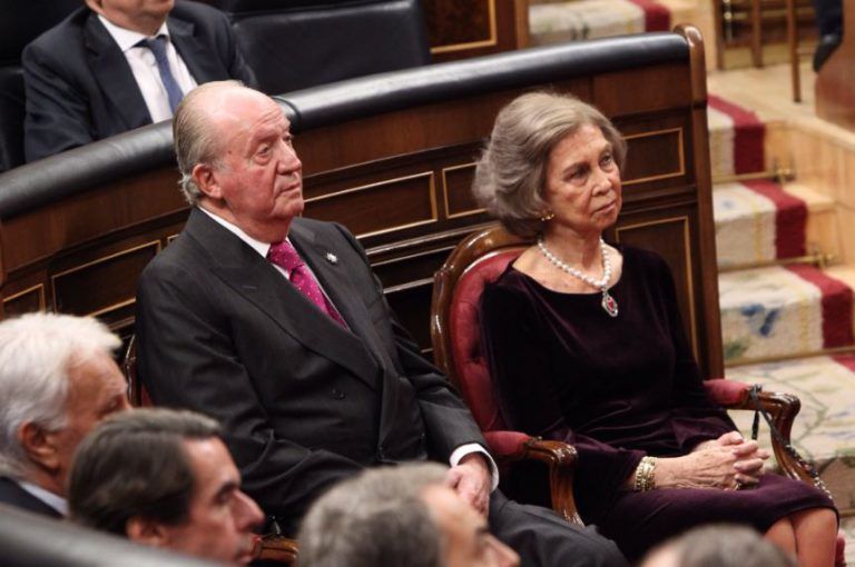 La reina Sofía muestra su decepción con Juan Carlos