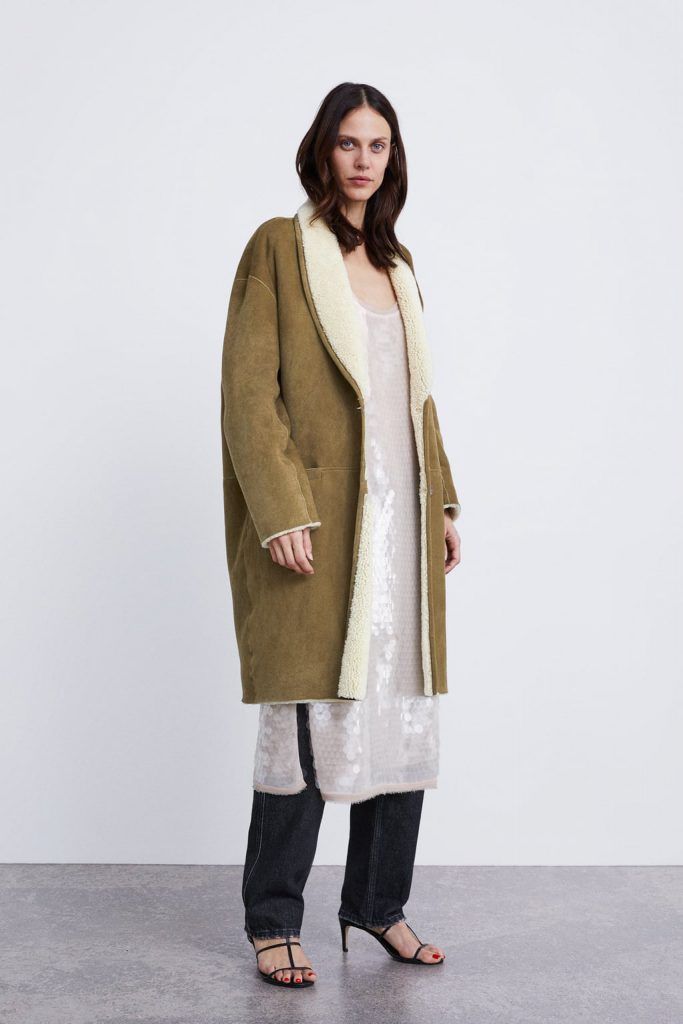 Así es el abrigo de Zara que cuesta 500 euros 1 zara