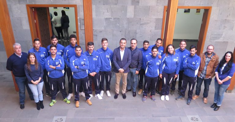 S. Mª. DE GUÍA: 15 jóvenes de Guía se forman como auxiliares de socorrismo en instalaciones acuáticas