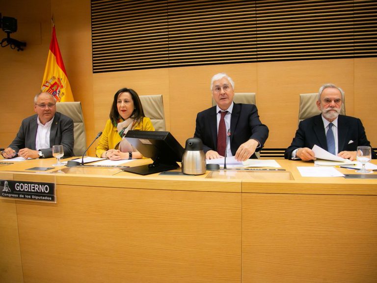 Robles afirma que las fragatas F-110 se construirán, con independencia del desarrollo del astillero 4.0 de Navantia en Ferrol