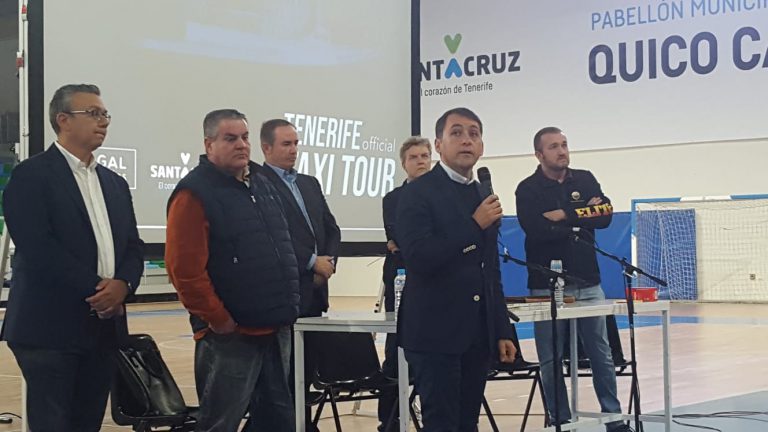 S. C. DE TENERIFE: Los profesionales decidieron dar su respaldo a la propuesta por 220 votos a favor y 20 en contra en la asamblea celebrada en el Pabellón Quico Cabrera