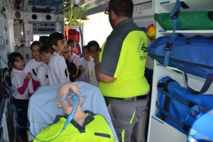 EXPOSICION MATERIAL PROTECCION CIVIL CEIP ROQUE AGUAYO 3