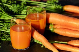 carrot juice 1623157 640