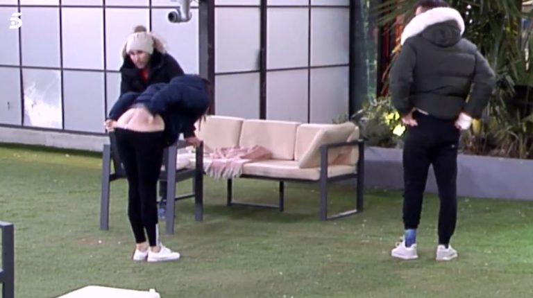 La bajada de pantalones de varios concursantes de 'GH Dúo' mostrando sus posaderas