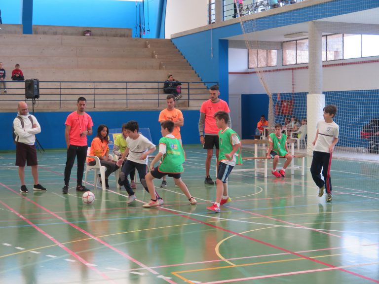 S. Mª DE GUÍA: Más de un centenar de escolares participaron en la XV edición del Rebumbio 3x3  mostrando una gran deportividad y compañerismo
