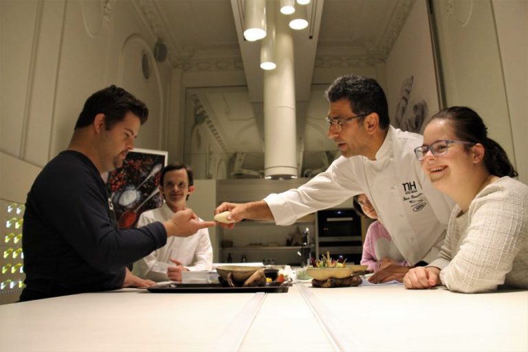 Paco Roncero: “Las personas con síndrome de Down son capaces de hacer absolutamente de todo”