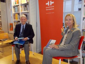 Larry y Liz antes del acto