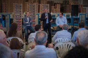 CANARIAS: Fernando Clavijo, ha asegurado este sábado que Canarias seguirá “batallando junto a su sector primario para evitar que la incertidumbre europea, provocada por el Brexit y el futuro presupuesto 1 Sector Primario FV2019 001