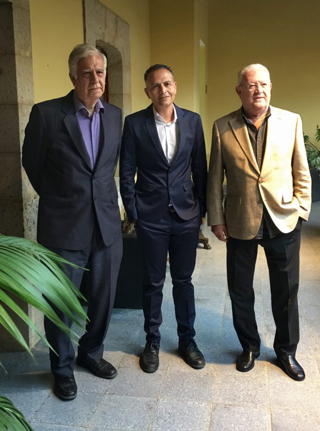 Alonso Cueto Santiago Gil y Armas Marcelo en la Casa de Colón.