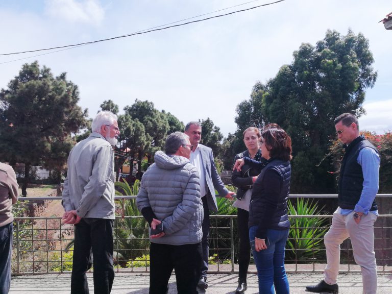 LA LAGUNA: El alcalde repasa con vecinos de la urbanización Guajara Baja sus principales demandas