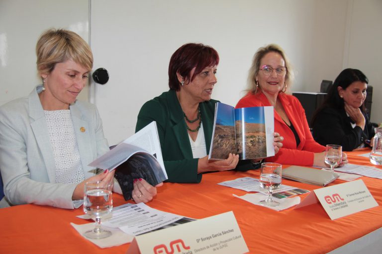 La Escuela Universitaria de Turismo de Lanzarote celebra el 'Día Internacional del Libro' con una charla y audiovisual sobre el patrimonio insular y un concierto de música clásica 