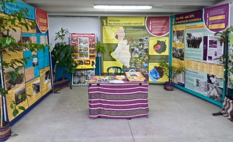 Mogán exhibe sus productos estrella en la Feria del Sector Primario del Cabildo