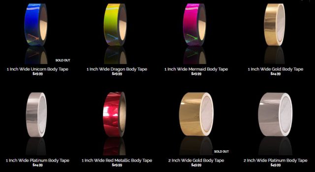 Bikinis hechos con pedazos de cinta aislante, la nueva moda que ya ha llegado a España 1 cintas