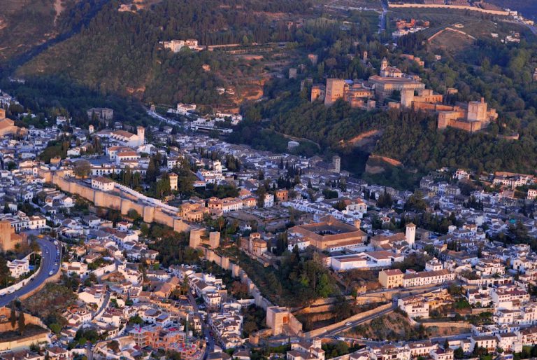 Granada abrirá 