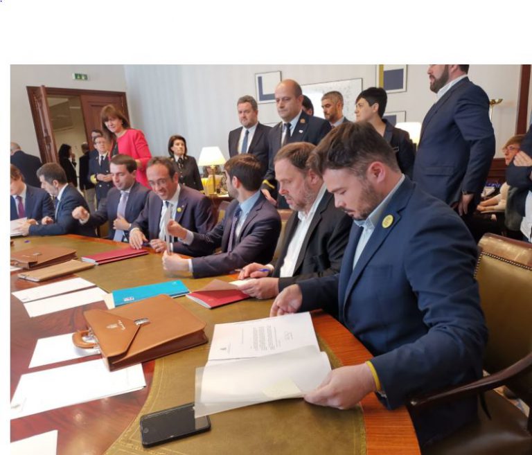 El Congreso extrema la seguridad: los presos del 'procés' ya han acudido a por sus actas como diputados