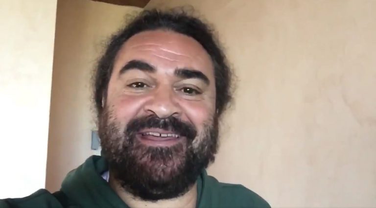 'El Sevilla' aclara que todo era una broma: no va a ser padre aunque sí tendrá 'Quintillizos'