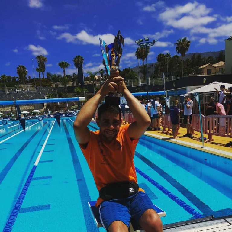 El Cabildo de Lanzarote felicita a Andrés Martín por sus éxitos en el Campeonato de España porClubes de Natación Adaptada