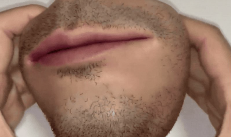 El 'monedero-cara' y otros diseños de un artista japonés que pondrán los pelos de punta