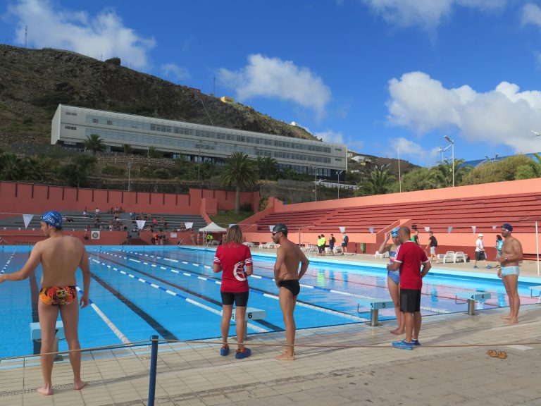 Un total de 98 opositores a las  4 nuevas plazas de agentes del Cuerpo de la Policía Local superaron las pruebas físicas