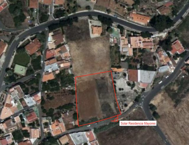 solar residencia mayores