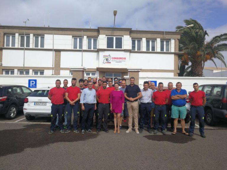 La presidenta María Dolores Corujo visita las instalaciones del Consorcio de Seguridad y Emergencias