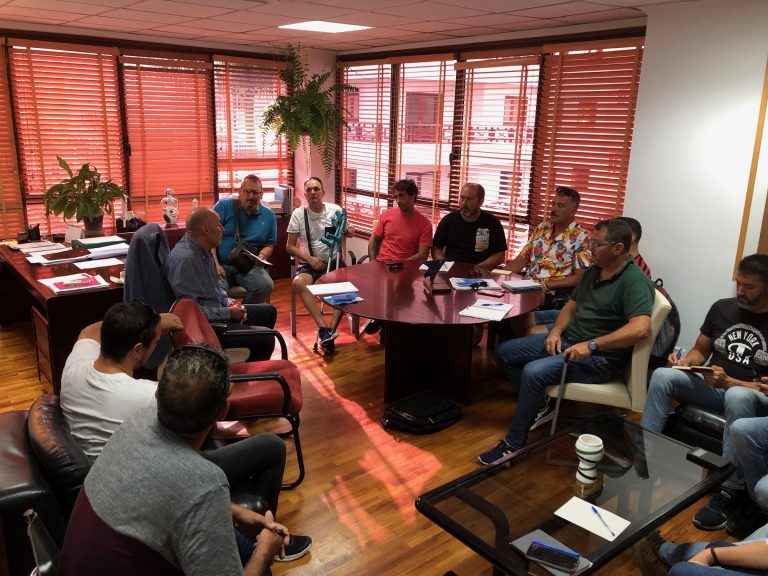 La dirección y el Comité de Empresa apuestan por el diálogo y la transparencia para acabar con la conflictividad laboral en los Centros