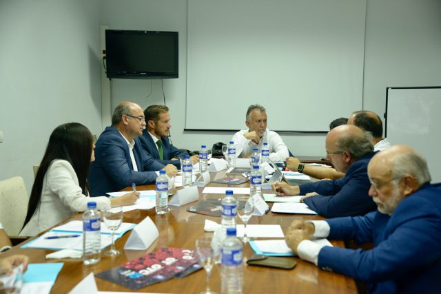 Reunión institucional de apoyo al TMT