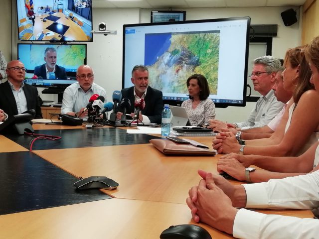 Rueda de prensa 2200 horas