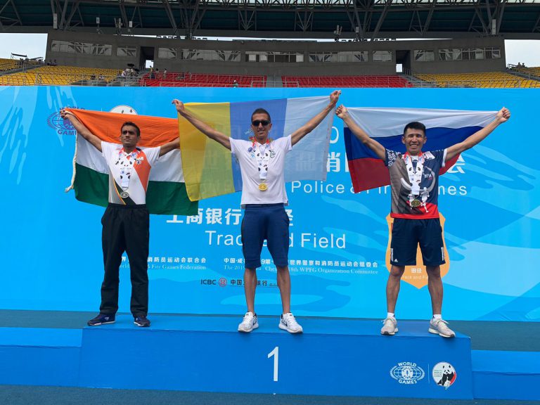 El policía local de Santa Cruz de Tenerife Jonay González gana cinco oros en los mundiales de China