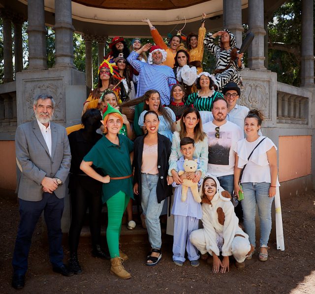 Foto de grupo Ven a Santa Cruz