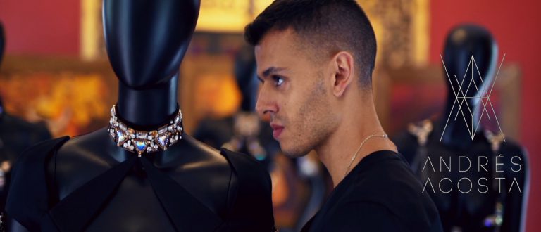 El diseñador canario Andrés Acosta presenta su nueva colección en La Palma de la mano de Isla Bonita Moda