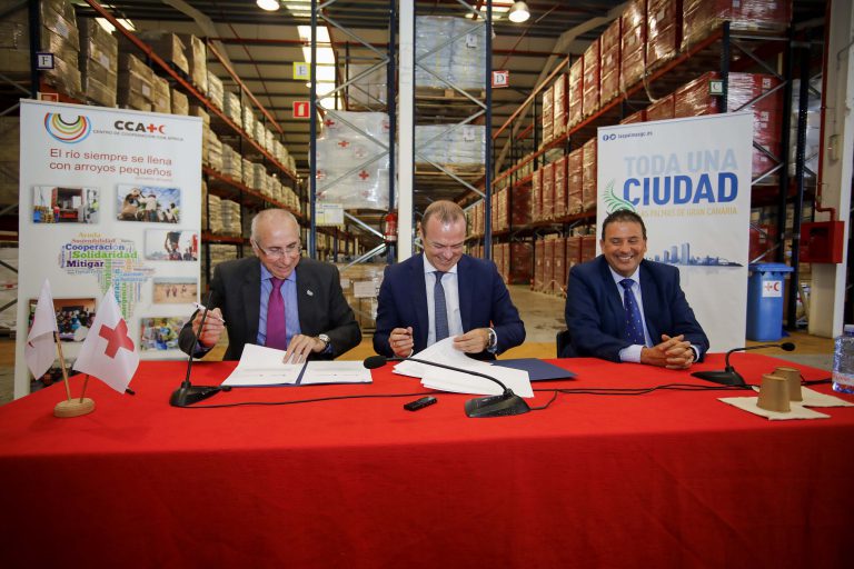 El Ayuntamiento gana espacio para la ciudad con el traslado del Centro de Cooperación de Cruz Roja a la Esfinge