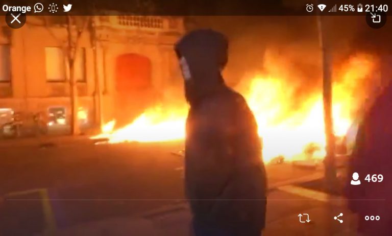 Batalla campal en el centro de Barcelona