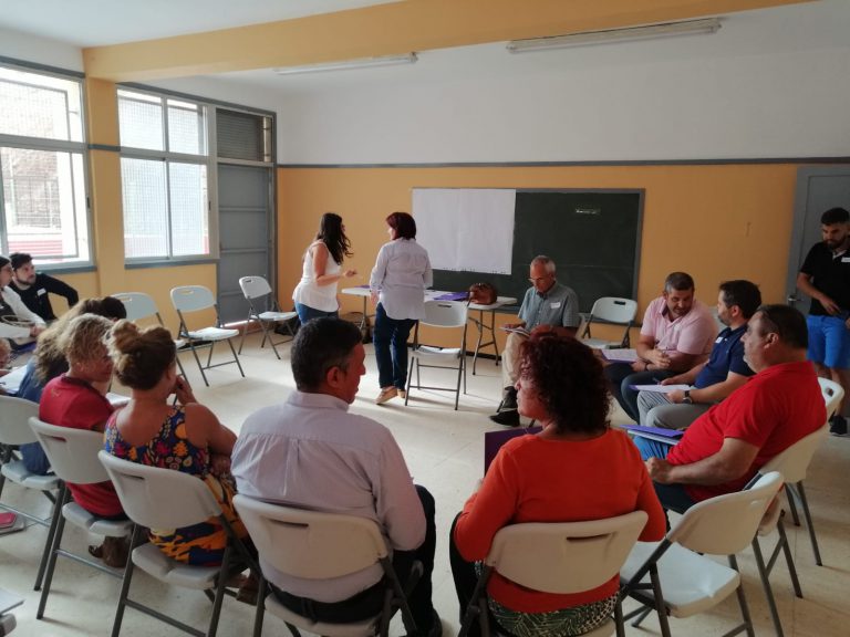 Un debate contribuye al diagnóstico de la salud y la calidad de vida en el Valle de Jinámar