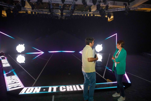 Minerva Alonso consejera del Cabildo de GC en la supervisión de Expomeloneras MODA CÁLIDA 2019