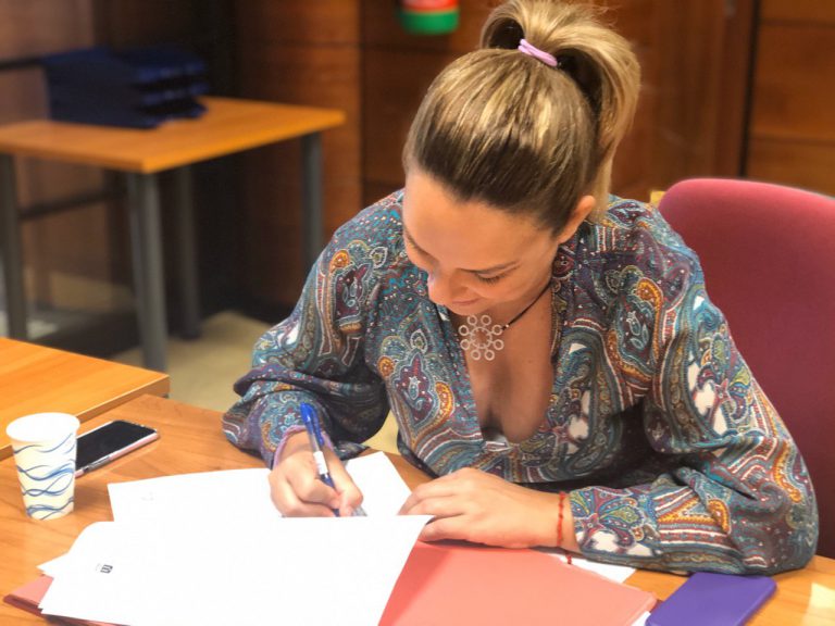 Dependencia adelanta el pago de las prestaciones de cuidados en el entorno familiar