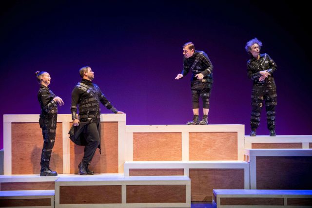 Una escena del montaje El crimen de la calle Fuencarral cuyo texto ha escrito el dramaturgo Fabio Rubiano