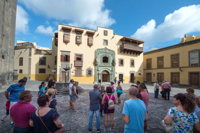 Las Palmas de Gran Canaria incrementa en septiembre sus cifras de pernoctaciones y viajeros alojados