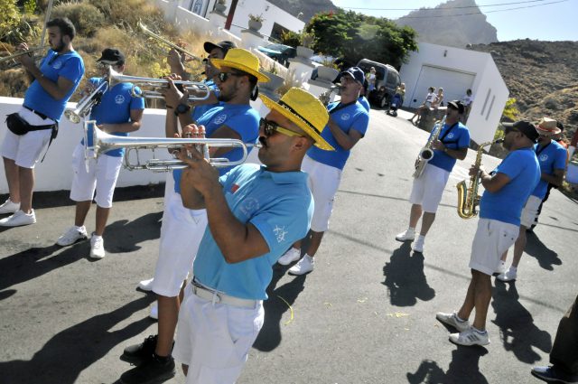 El Risco baila al ritmo de La Rama 1 bajada rama el risco 2
