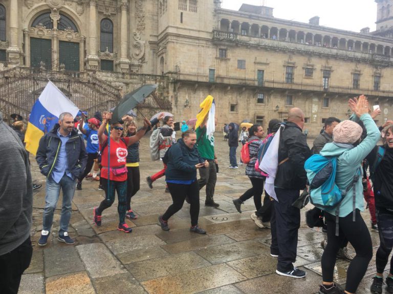 Los peregrinos del Camino de Los Valores conquistan Santiago de Compostela
